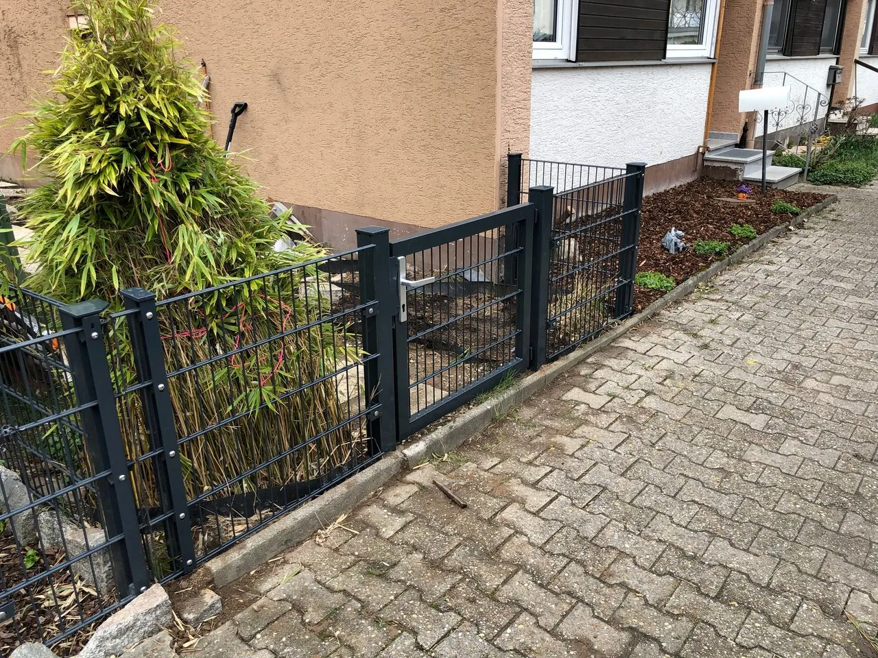 Doppelstabmatten-Zäune: Projekt von HEID ZAUN, Foto 2