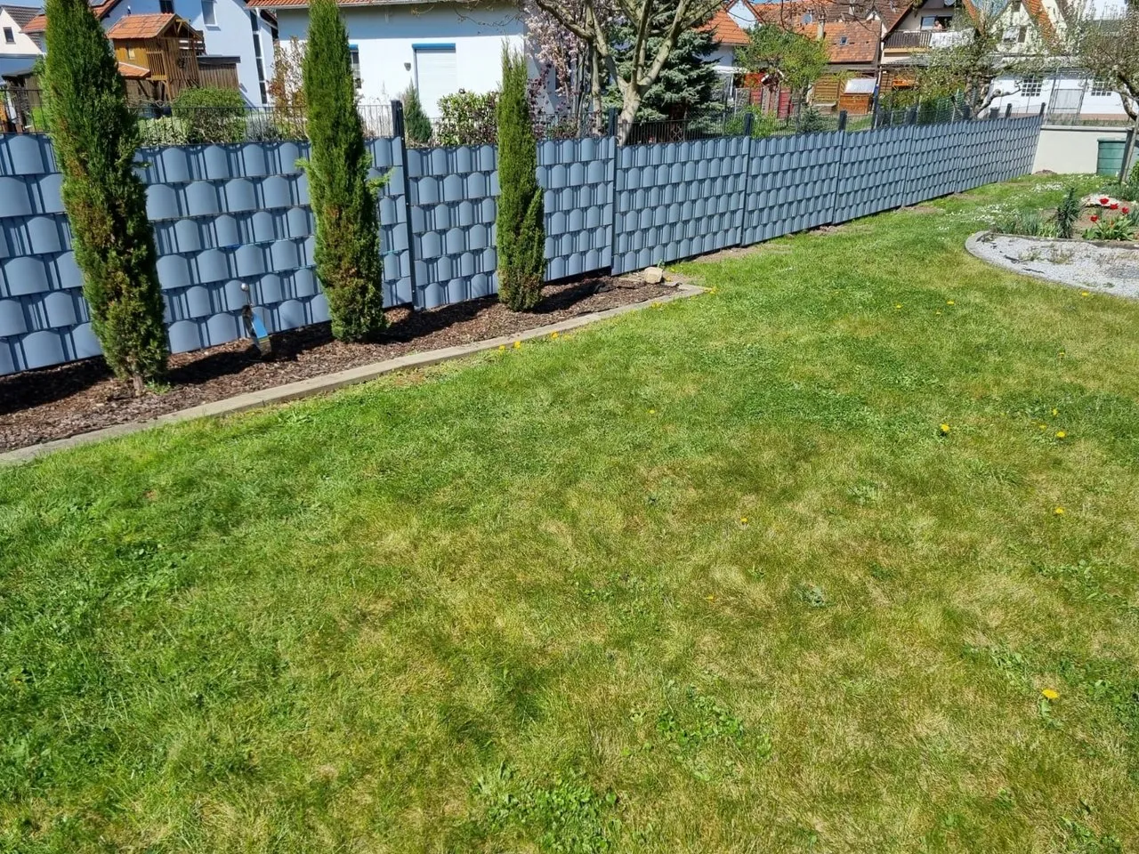 Doppelstabmatten-Zäune mit Sichtschutz: Projekt von HEID ZAUN, Foto 17